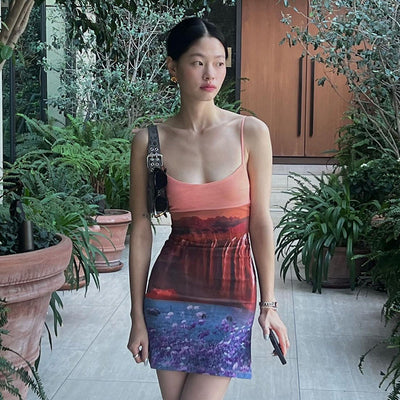 Robe Motifs Paysages Sépia Montagne dégradé Bretelles Seulgi Red Velvet