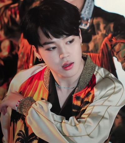 Jimin BTS MV Fire Veste Hawaii Palmier Cocotier Kpop DMC Festival