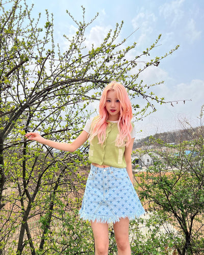 Jupe effilochée en Jean Avec Etoiles Bleues Yuqi G I Dle Mode Coréenne