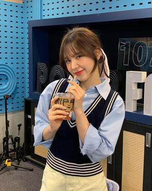 Pull Crop Col V Sans Manches Rayures Blancs à Torsades Wendy RedVelevet