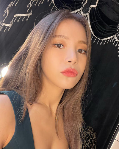 Robe Elegante Noire Solar Mamamoo Concept Photo MooMoo Stay 4 Seasons