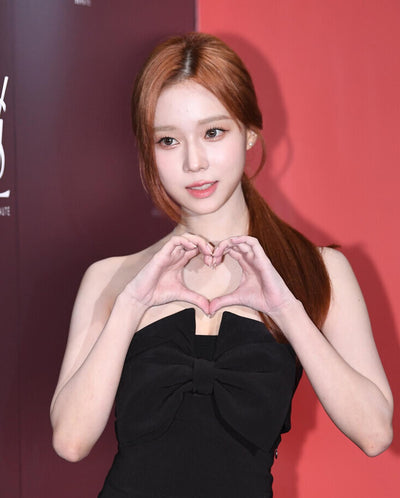 Robe Noire Décollette à Noeud Élégant Dos Nu Winter Aespa Mode Femme