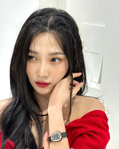 Robe Rouge Bustier Col V Elegante Joy Red Velvet Mode Femme Kpop Visuel