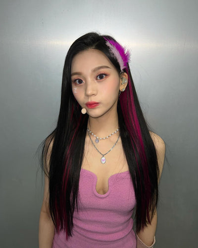Robe Slim Bustier en V Rose Umji Viviz Bop Bop Inkigayo SBS Kpop Mode