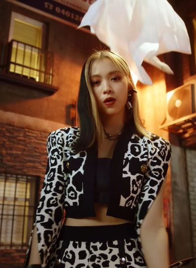 Veste châle Cardigan sans bouton Dalmatien AMAZING SATURDAY Ryujin Itzy